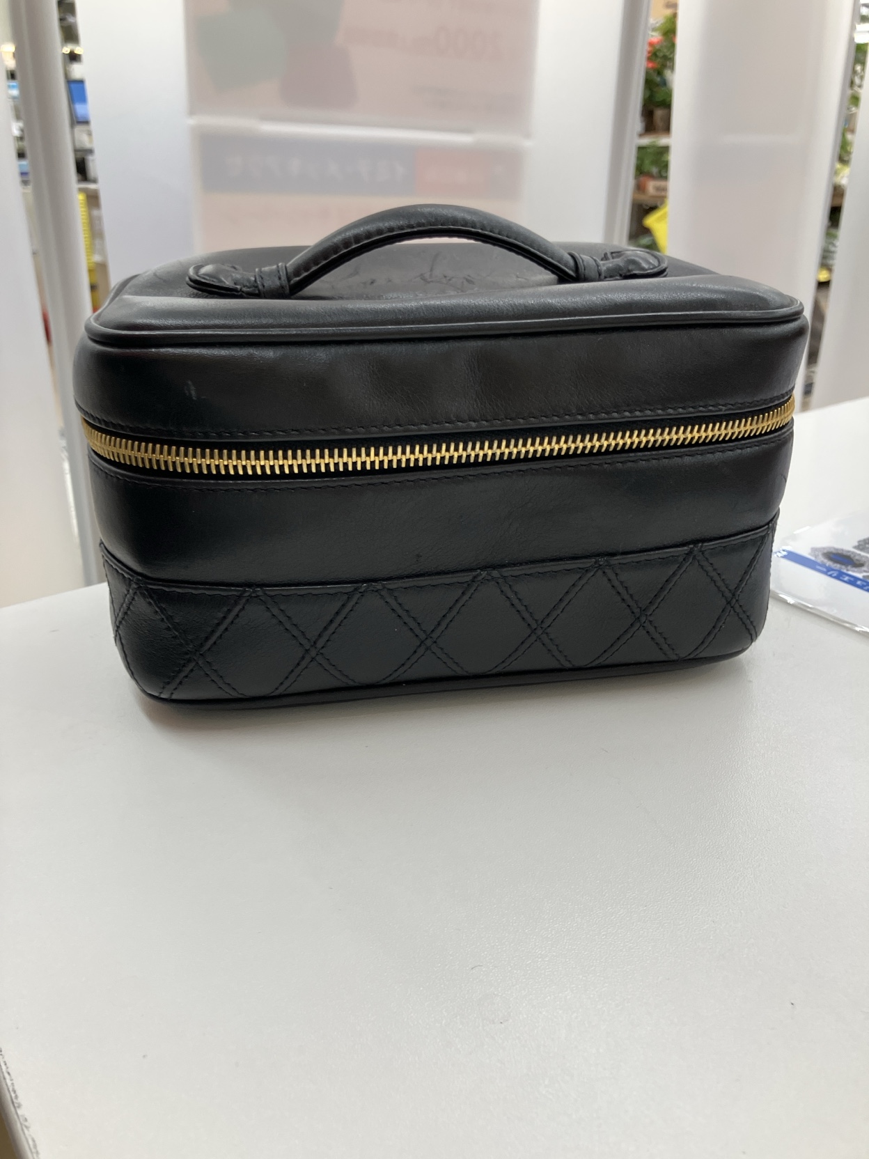 CHANELバニティ