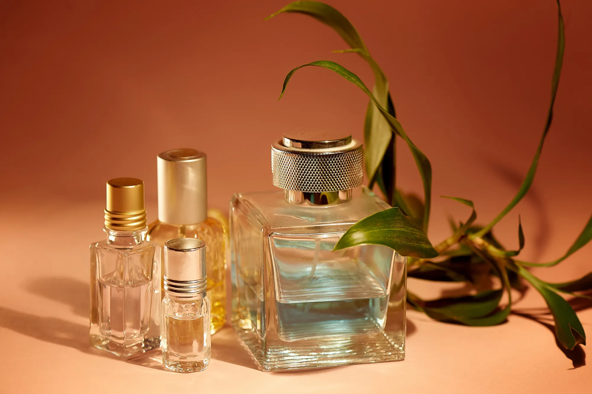 使いかけの香水は売れる？残量が少ないときの査定相談と確認点